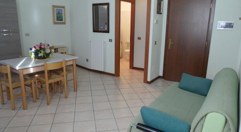 Casa Vacanze Touring Verbania Exterior foto