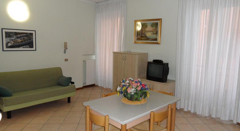 Casa Vacanze Touring Verbania Exterior foto