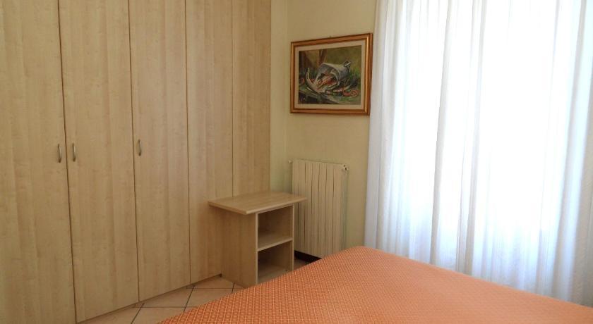 Casa Vacanze Touring Verbania Cameră foto
